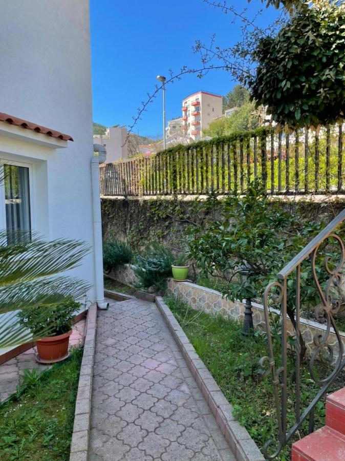 Hotel Vila Monte Budva Exterior foto